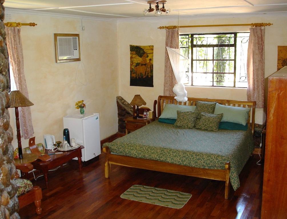 The Stone Guest House Livingstone Bilik gambar